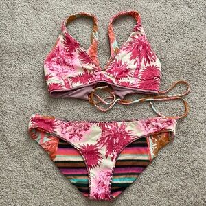 MAAJI bathing suit matching reversible bikini set